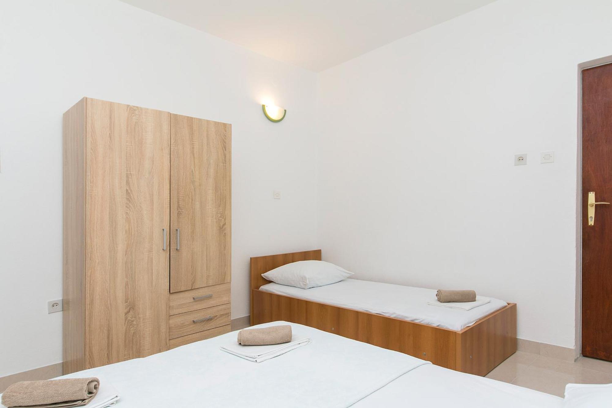 Apartments By The Sea Podaca, Makarska - 4734 Номер фото
