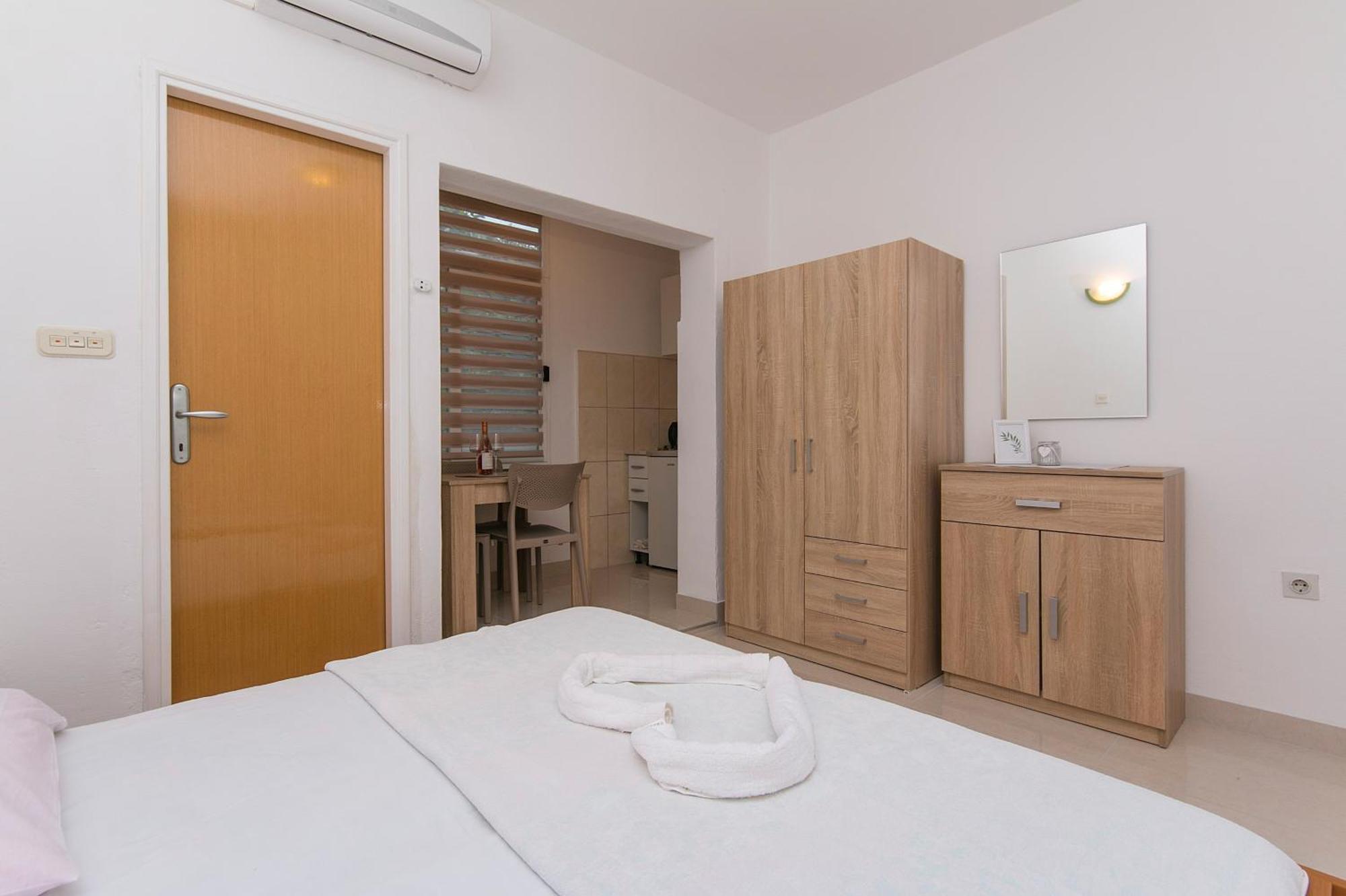 Apartments By The Sea Podaca, Makarska - 4734 Номер фото